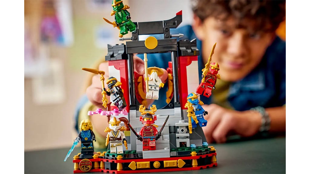 Praznuj 15. obletnico LEGO Ninjago z novimi igralnimi seti, dogodki in še več