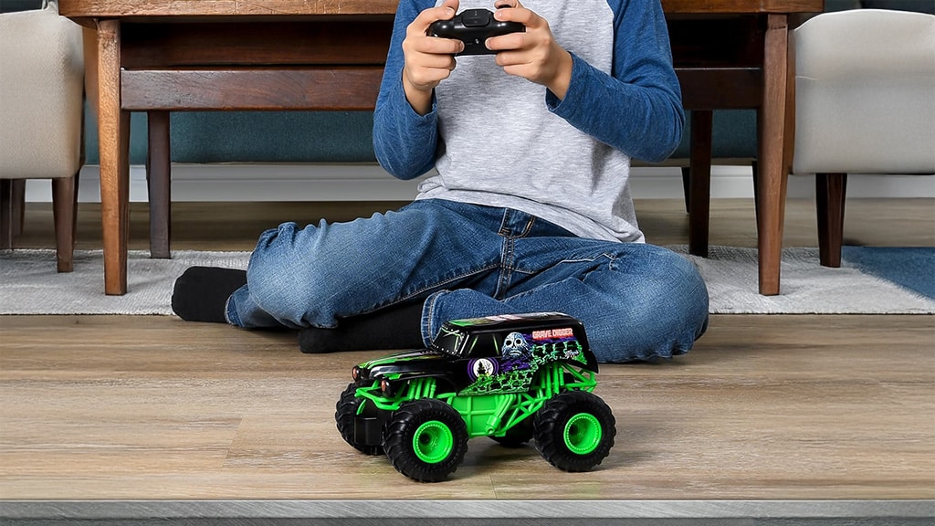 Spin Master Monster Jam Smash & Bash Grave Digger R/C daljinsko upravljano vozilo