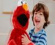 Smej se na ves glas z igračo Just Play Kljukavi Elmo!