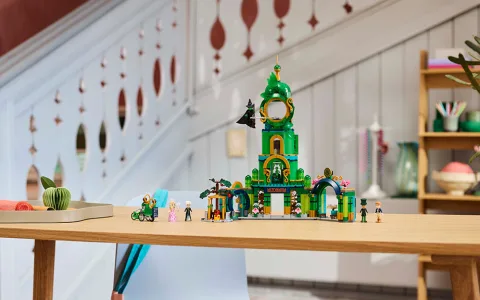 Pojdimo na Roblox za novo igro Rubikove kocke