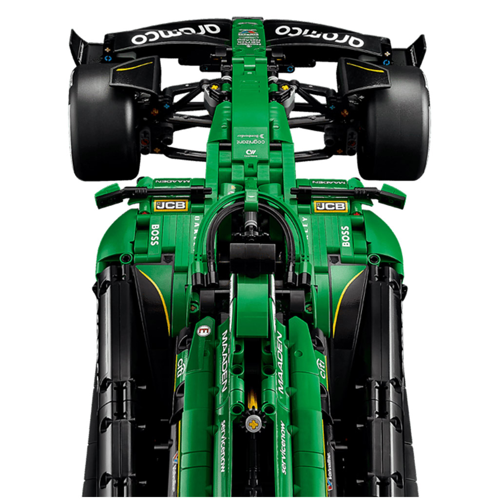LEGO® Technic: Aston Martin Aramco AMR25 F1® avto (42240) slika 7