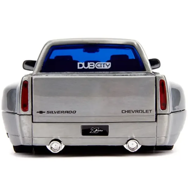 1999 Chevy Silverado Dooley Kovinski model avtomobila 1/24 - Simba Toys slika 6