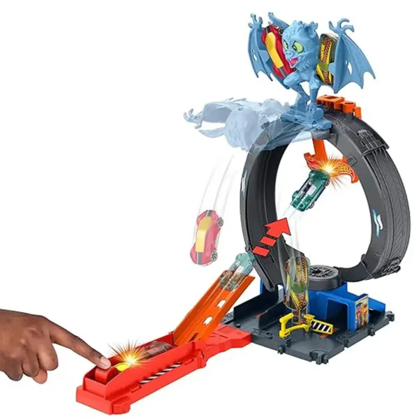 Hot Wheels: Dirka po zanki netopirja - Mattel slika 2