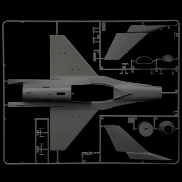 Italeri 1/48 F-16C Fighting Falcon lovsko letalo maketa slika 8