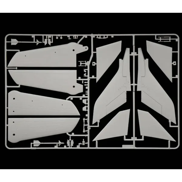 Italeri 1/48 Tornado GR.1/IDS letalski model slika 6