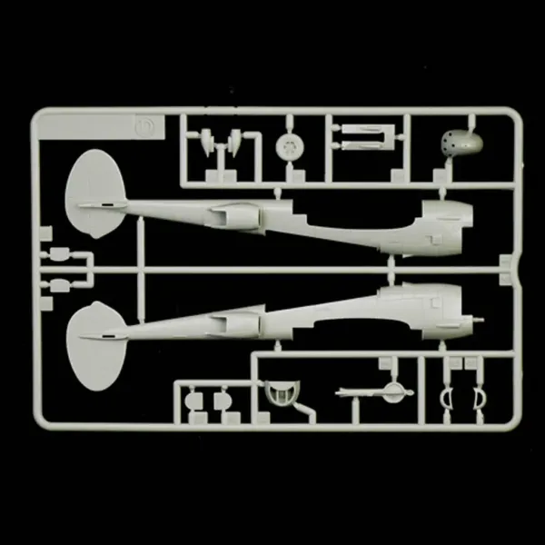 Italeri 1/72 P-38J Lightning maketa letala slika 4