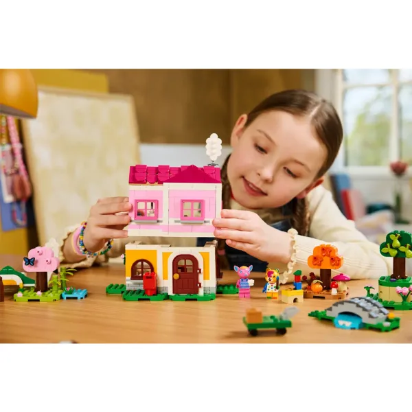 LEGO® Animal Crossing™: Ustvarjalne hiše: vesele letne čase (77057) slika 6