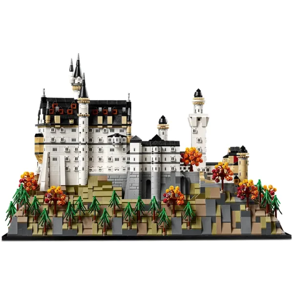 LEGO® Arhitektura: grad Neuschwanstein (21063) slika 3