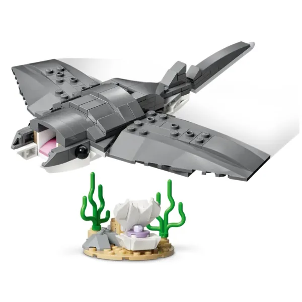 LEGO® Creator: Nevarni morski pes s skrinjo zakladov (31381) slika 4