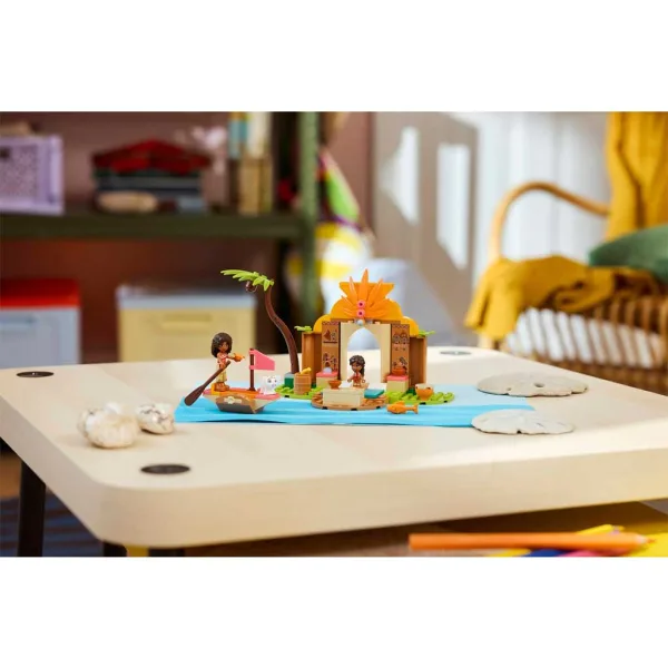 LEGO® Disney™: Vaška hiša in splav (43282) slika 4