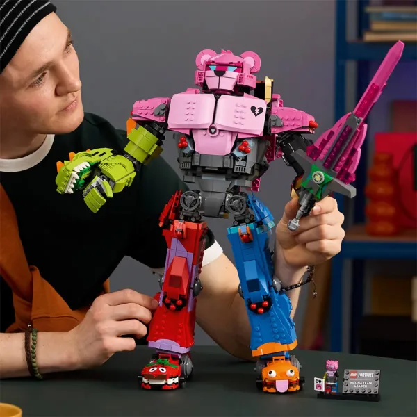 LEGO® Fortnite: Mehanični vodja ekipe (77078) slika 5