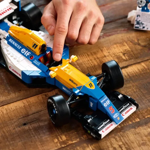 LEGO® Icons: Williams Racing FW14B in Nigel Mansell (10353) slika 5