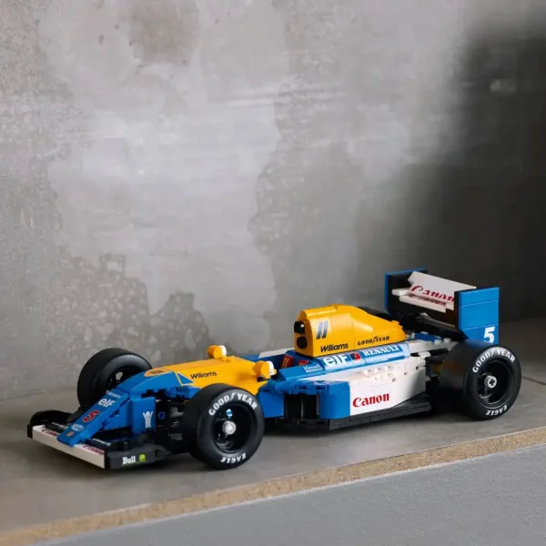 LEGO® Icons: Williams Racing FW14B in Nigel Mansell (10353) slika 6