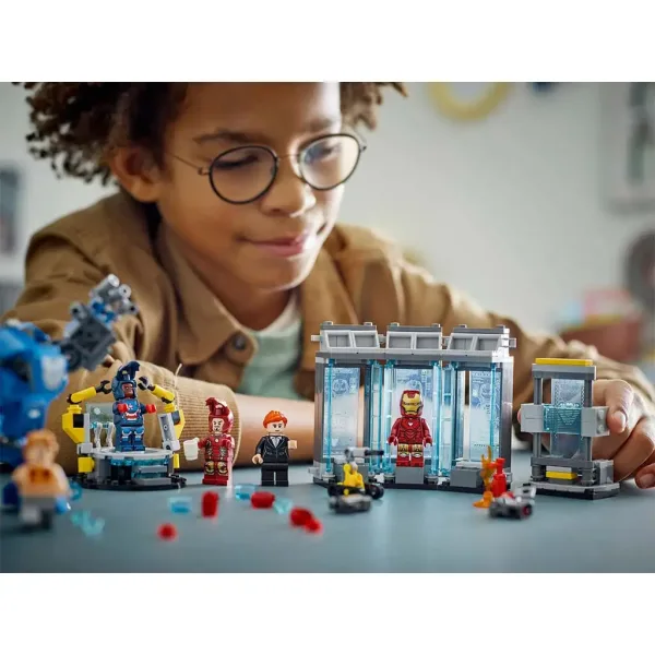 LEGO® Marvel: Laboratorij Iron Mana: Dvorana oklepov (76315) slika 7