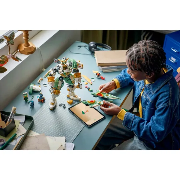 LEGO® Ninjago: Lloydov titanski oklep za 15. obletnico (71860) slika 6