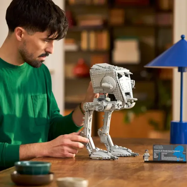 LEGO® Star Wars™: AT-ST™ hodniča (75417) slika 6