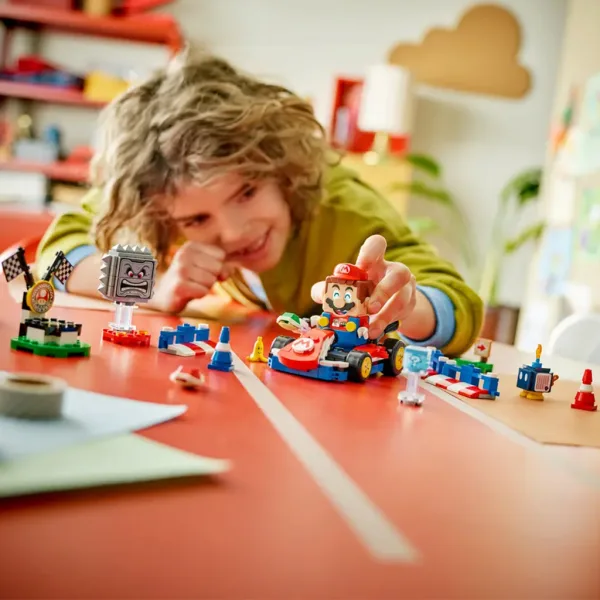 LEGO® Super Mario™: Interaktivni LEGO® Mario™ in standardni kart (72043) slika 7