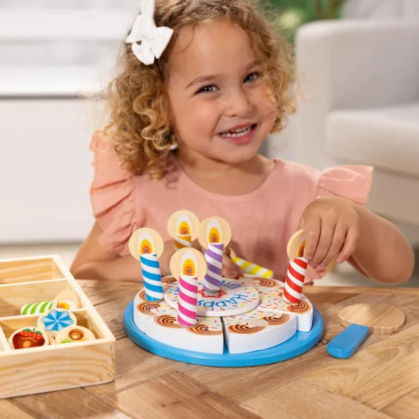 Melissa & Doug: Leseni igralni komplet rojstnodnevne torte - Spin Master slika 3