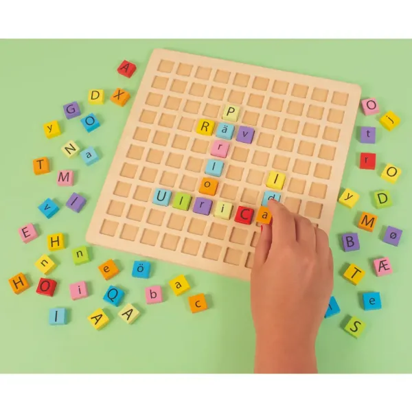 PlayBox: ABC barvna lesena izobraževalna igra 25x25cm slika 2