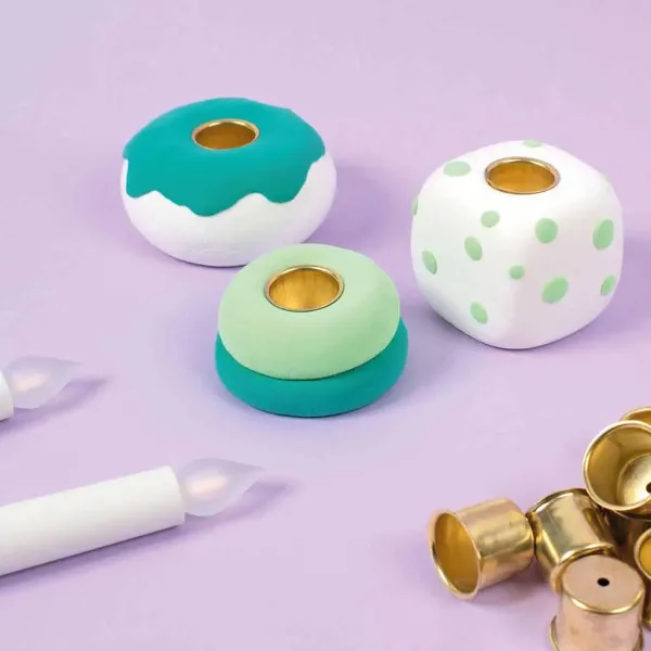 PlayBox: Bakreni držalci za sveče, premer 21 mm, paket 25 kosov slika 3