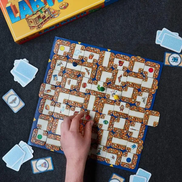 Prebrisan labirint kartna družabna igra - Ravensburger slika 2