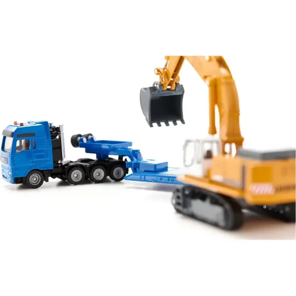 SIKU MAN težki transporter z Liebherr bagrom 1/87 slika 3