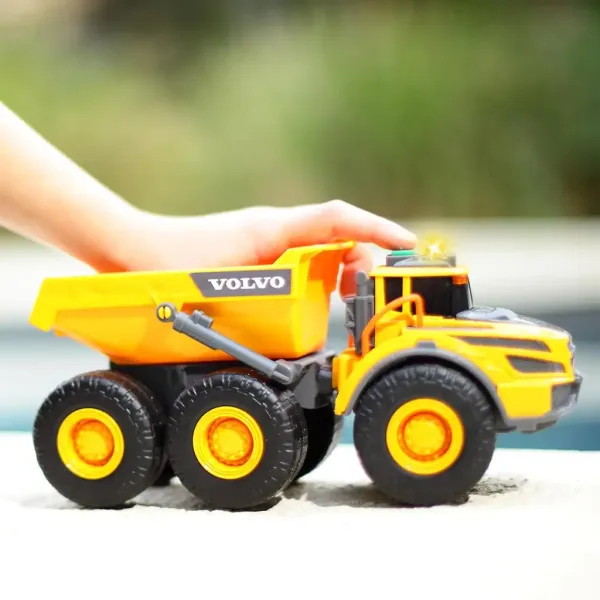 Volvo prekucnik s svetlobnimi in zvočnimi učinki 23 cm - Dickie Toys slika 6