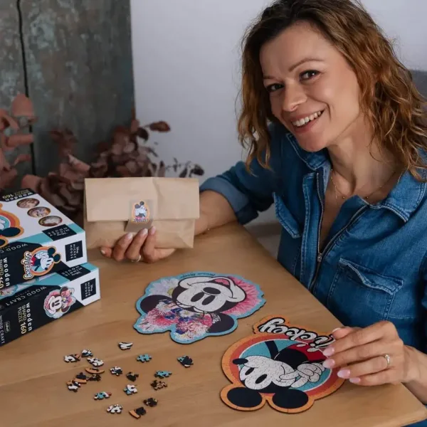 Wood Craft: Disney - Retro Mickey Mouse 160 kos premium lesena sestavljanka - Trefl slika 3