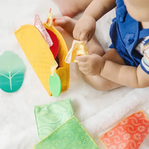 Zelenjava v mehkih tacih - igra za razvoj spretnosti - Melissa & Doug slika 3