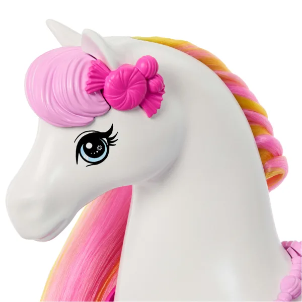 Barbie Orehov Drobljivec - Snežna Sanjska Komplet s Konjem - Mattel slika 4