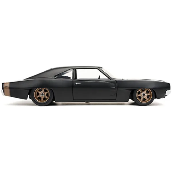 Hitri in drzni: 1968 Dodge Charger Widebody model avtomobila 1/24 - Simba Toys slika 3