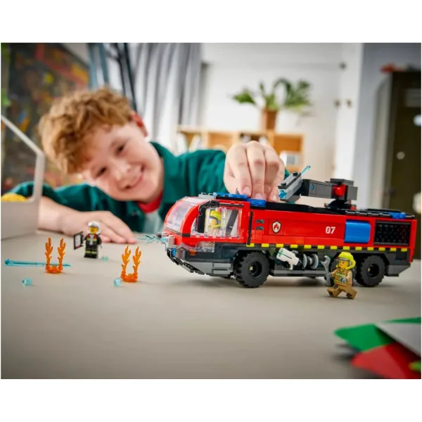LEGO® City: Letališka gasilska vozila (60499) slika 5