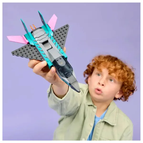 LEGO® City: Letalo proti avtu (60489) slika 5