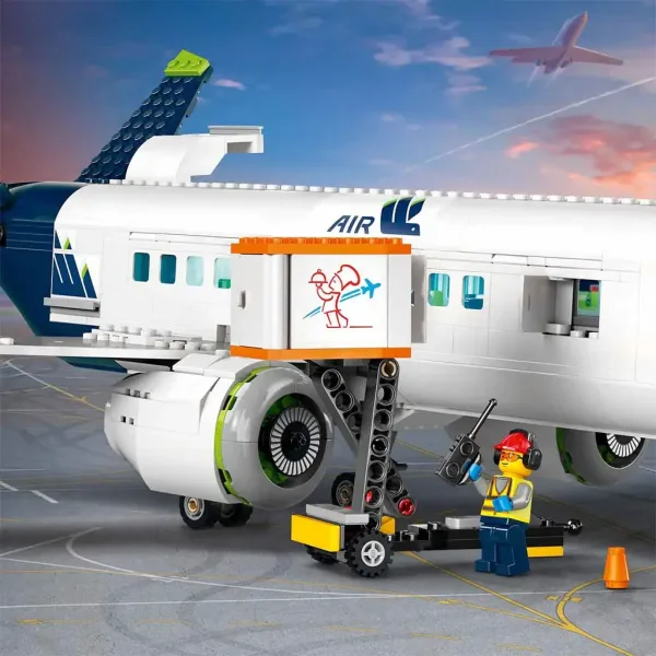 LEGO® City: Potni letalo (60367) slika 6