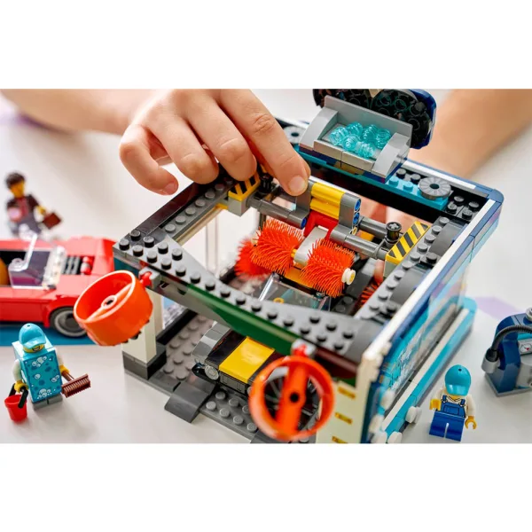 LEGO® City: Samopostrežni avtopralnica (60497) slika 8