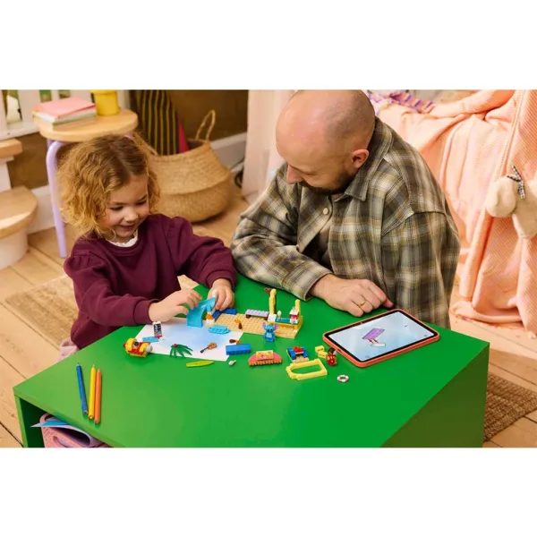 LEGO® Disney™: Lilo in Stitch plažni avanturi (43280) slika 4