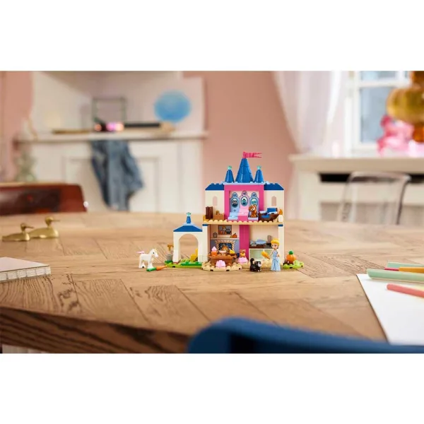 LEGO® Disney™: Pepelka grad in njeni živalski prijatelji (43283) slika 6