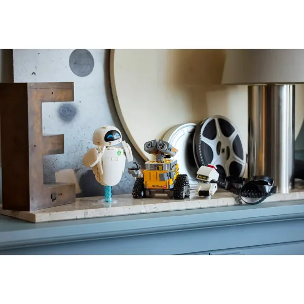 LEGO® Disney: WALL-E in EVA (43279) slika 10