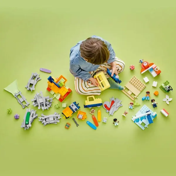 LEGO® DUPLO®: Velik interaktiven vlak (10428) slika 3