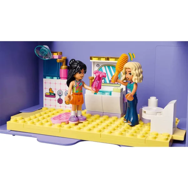 LEGO® Friends: Kreativna, kovčeku podobna hiška za punčke (42697) slika 4