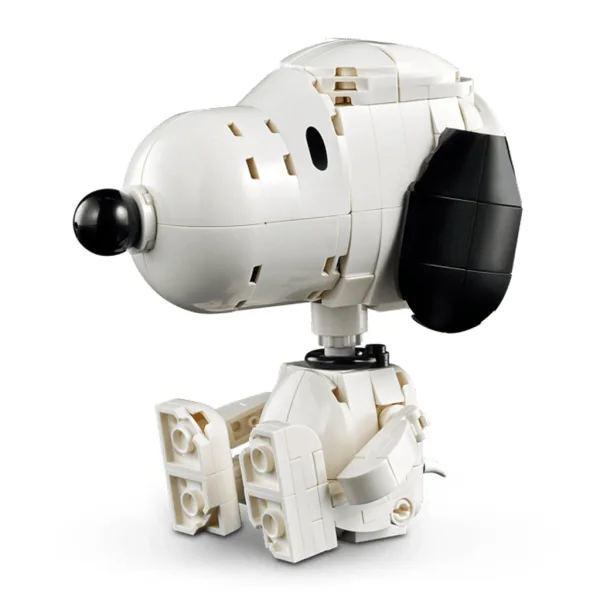 LEGO® Ideas: Peanuts: Snoopy pasja hiša (21368) slika 4