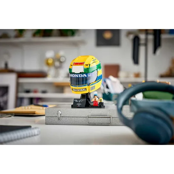 LEGO® Izdaje: Čelada Ayrtona Senne (43024) slika 5