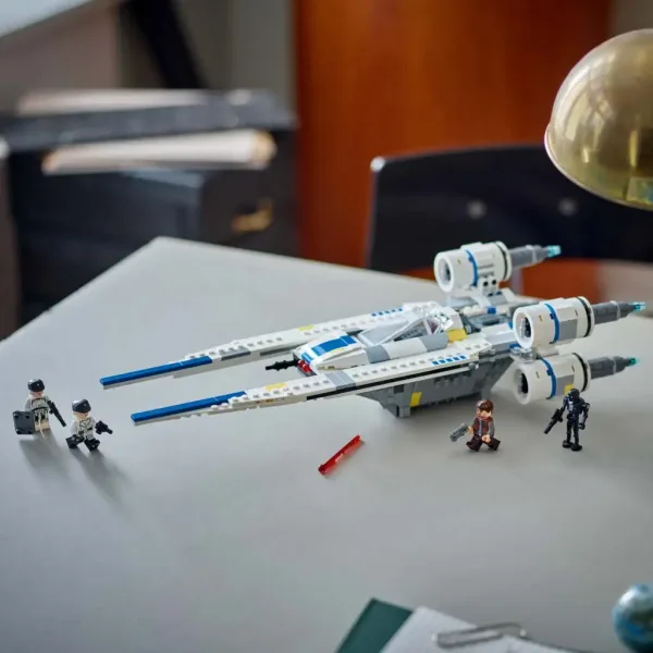 LEGO® Star Wars™: Upornik U-krilo lovec™ (75399) slika 5