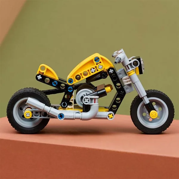 LEGO® Technic: Rumena motorna kolesa (42225) slika 5