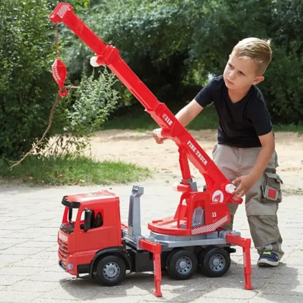 LENA: Mercedes-Benz Arocs Velikansko gasilsko vozilo z žerjavom 70cm slika 4