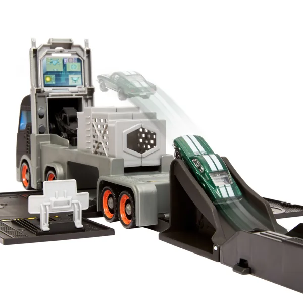 Matchbox A film: 2 v 1 Mercedes tovorni avto in preoblikovalna proga – Mattel slika 5