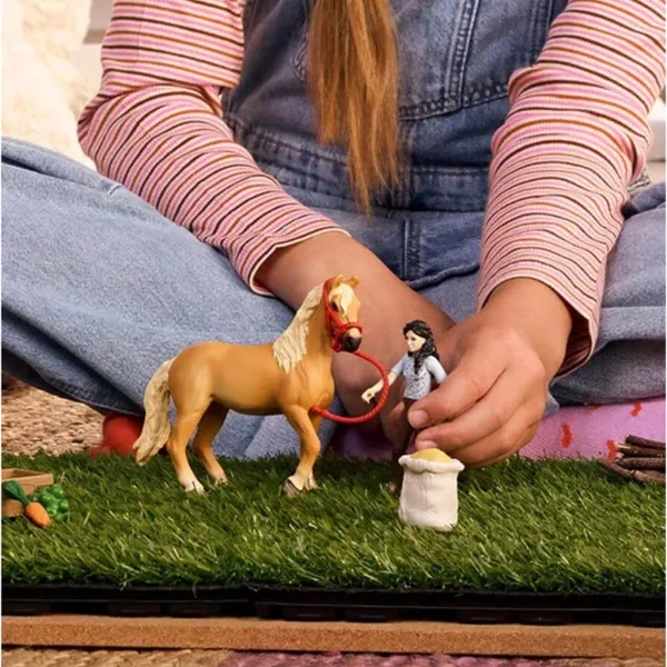 Schleich: Horse Club Emily komplet za nego konj (42797) slika 4