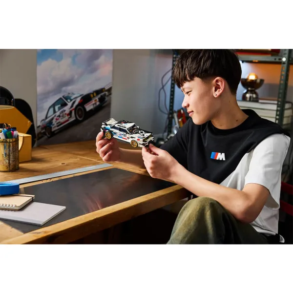 LEGO® Speed Champions: BMW M3 (E30) (77263) slika 8