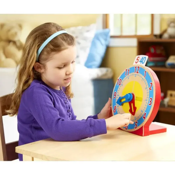Spoznaj uro! Poučna lesena igrača - Melissa & Doug slika 3
