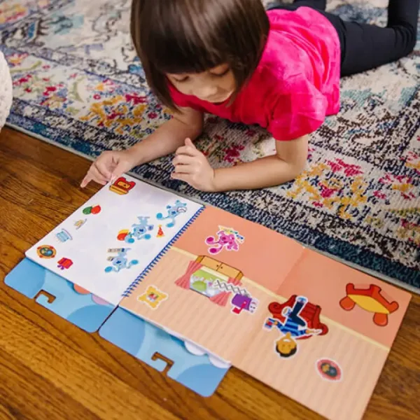 Zvezek s ponovno uporabljivimi nalepkami Melissa & Doug: Azurno modro slika 3